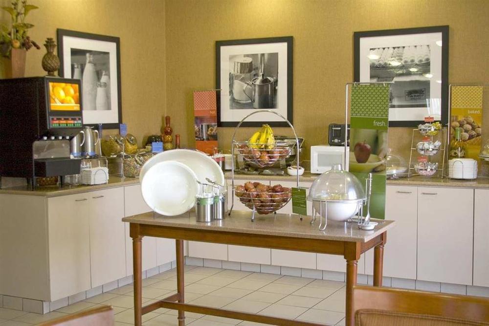 Hampton Inn Houston Hobby Airport Εστιατόριο φωτογραφία